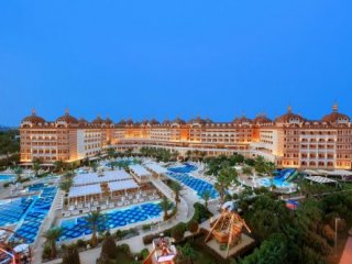 Hotel Royal Alhambra Palace