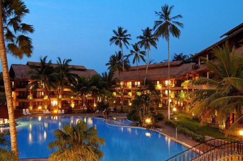 Royal Palms Beach Hotel