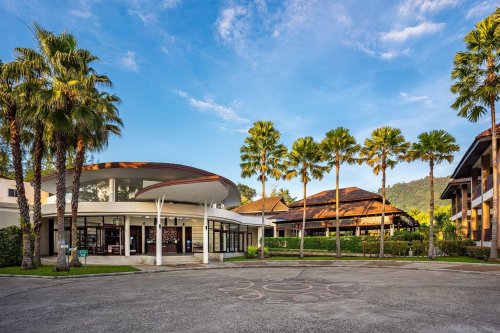 Hotel The Leaf Oceanside by Katathani