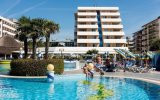 Aparthotel Holiday