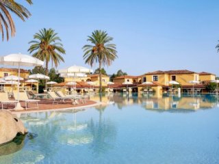 Hotel Valtur Baia Dei Pini Resort