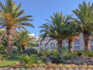 Hotel Caravia Beach