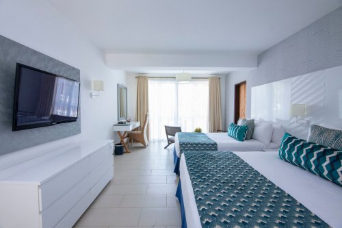 Hotel Leopard Beach Resort & Spa