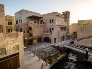 Hotel Al Seef Heritage Dubai, Curio Collection by Hilton