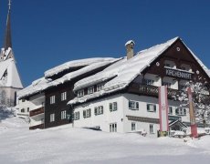 KIRCHENWIRT - Gosau