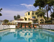 Hotel Hibiscus s bazénem