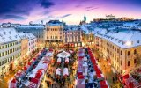 Autobusový Adventní zájezd do Bratislavy a zámek Schloss Hof