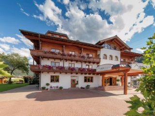 Hotel Montanara