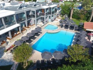 Dionysos Hotel and Studios