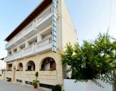 Casa Blue Hotel (ex Aretousa Hotel)
