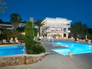 Glavas Inn Hotel