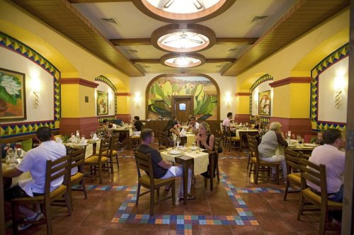 Crystal De Luxe Resort And Spa