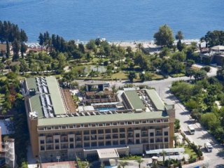 Crystal De Luxe Resort And Spa Crystal De Luxe Resort And Spa