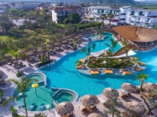Hotel Letsos