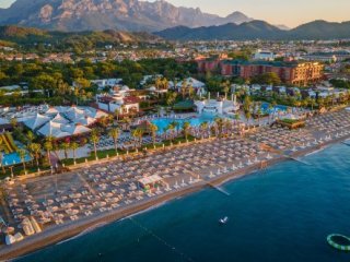 Hotel Emelda Sun Club