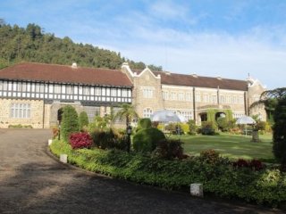 THE HILL CLUB 3