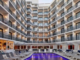 Hotel Delamar