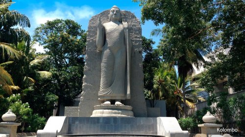 Napříč Srí Lankou