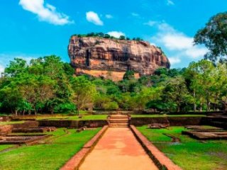 Napříč Srí Lankou Napříč Srí Lankou