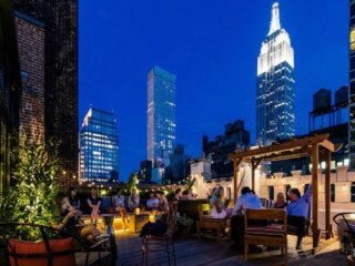 Hotel Refinery