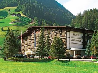 Hotel Alpenhof