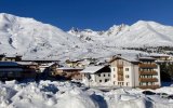 Hotel Tramonto d Oro s bazénem, Apartmány Botton d'Oro - Passo Tonale Apartmány Botton d'Oro - Passo Tonale