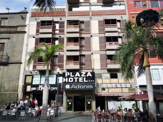 Hotel Adonis Plaza