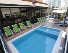 Hotel Alvin Comfort