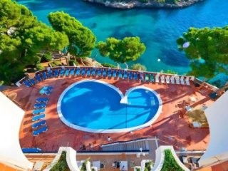 Hotel Cabot Cala Ferrera