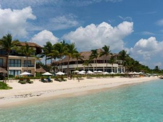 The Reef Coco Beach