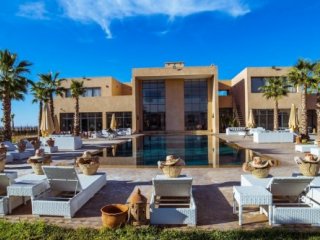 Hotel Sumahan Suites & Spa