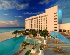 Le Blanc Spa Resort