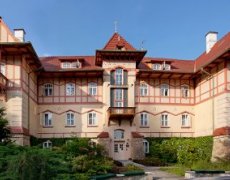 Hotel Jestřabí