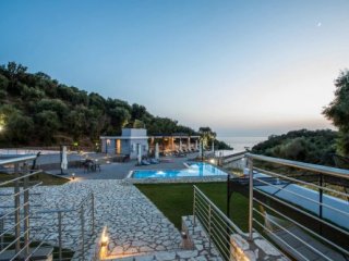 Aqua Oliva Suites