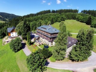 Alpský Hotel