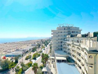 Hotel Yes Touring