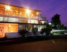 LAVENDISH BEACH RESORT 2