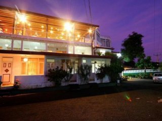 LAVENDISH BEACH RESORT 2