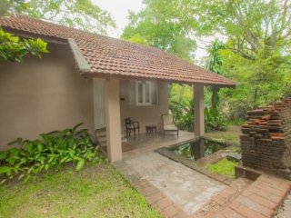 SIGIRIYA VILLAGE 3  