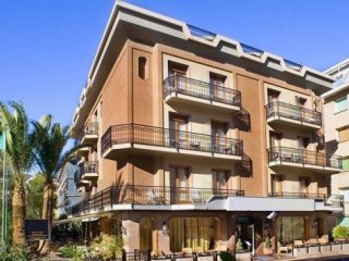Hotel Riva (Alassio)