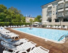 Hotel ST. MORITZ