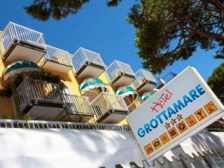 Hotel Grottamare