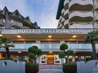 Hotel Universal