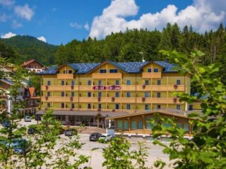 Hotel Caminetto Mountain Resort