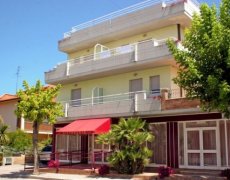 Hotel Mediterraneo (Martinsicuro)