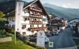 Katalog zájezdů - Rakousko, Hotel Die Arlbergerin 14+