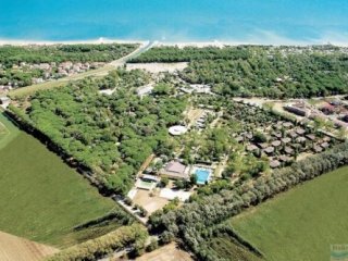Camping Adriano Village