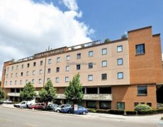 Etruscan Chocohotel
