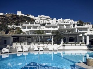 Ios Palace