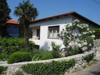 Apartmánový dům Marija (Crikvenica)